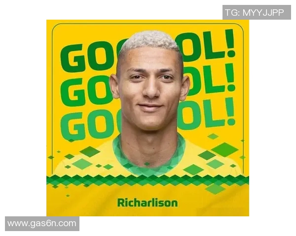 小个子足球明星的逆袭之路如何打破身高限制成就辉煌职业生涯